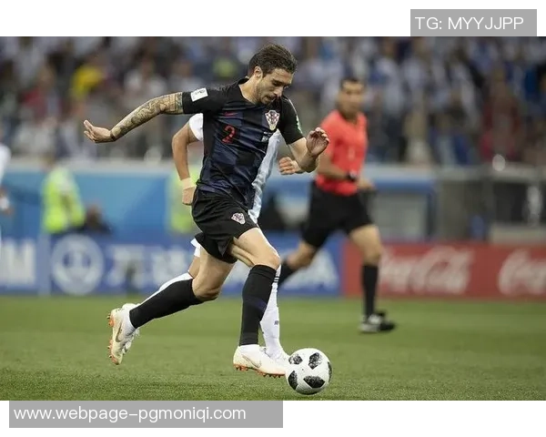 图拉与卡西梅的精彩对决揭示了足球战术与团队协作的重要性